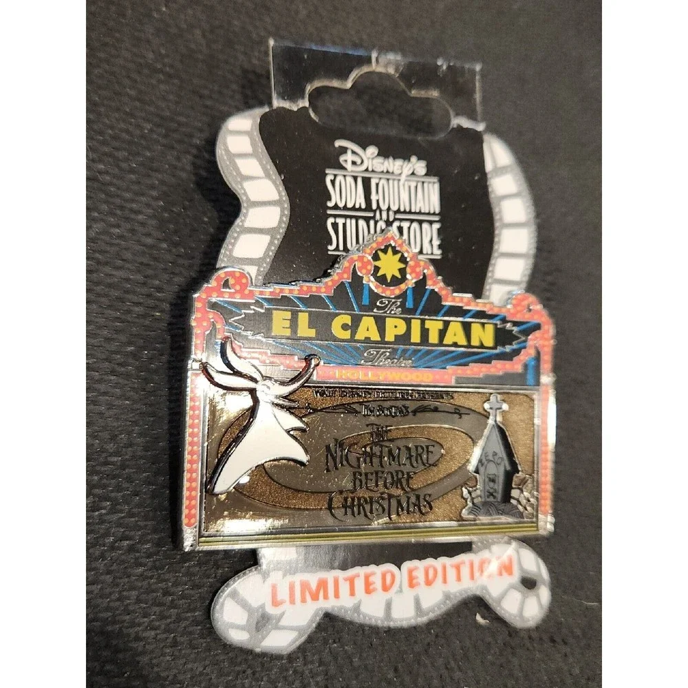 Disney Nightmare Before Christmas Marquee NBC Dog Zero LE 500 HTF DSF Pin 92220 - Picture 4 of 8